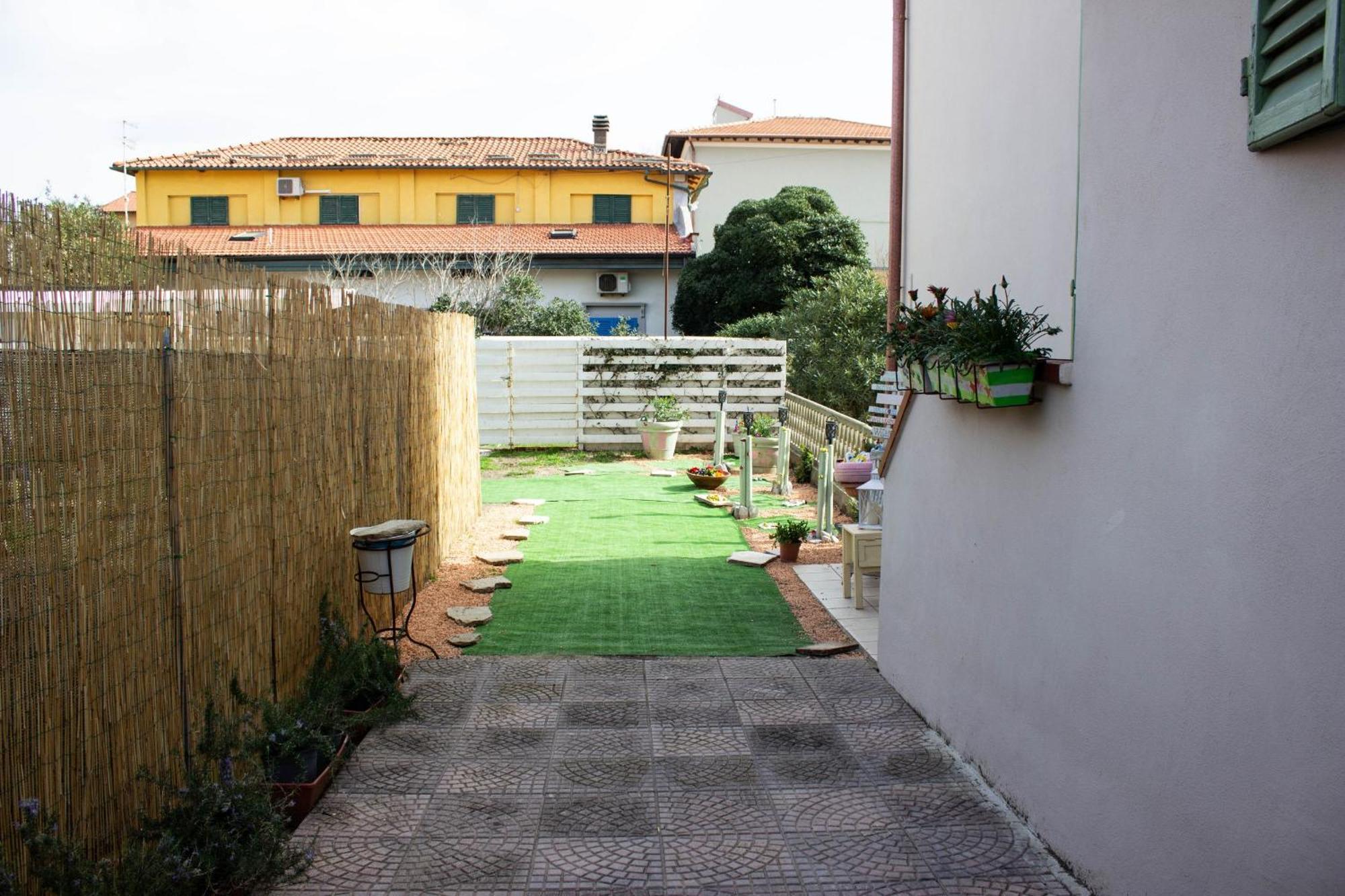 La Coccinella Apartment Marina Di Pisa Luaran gambar