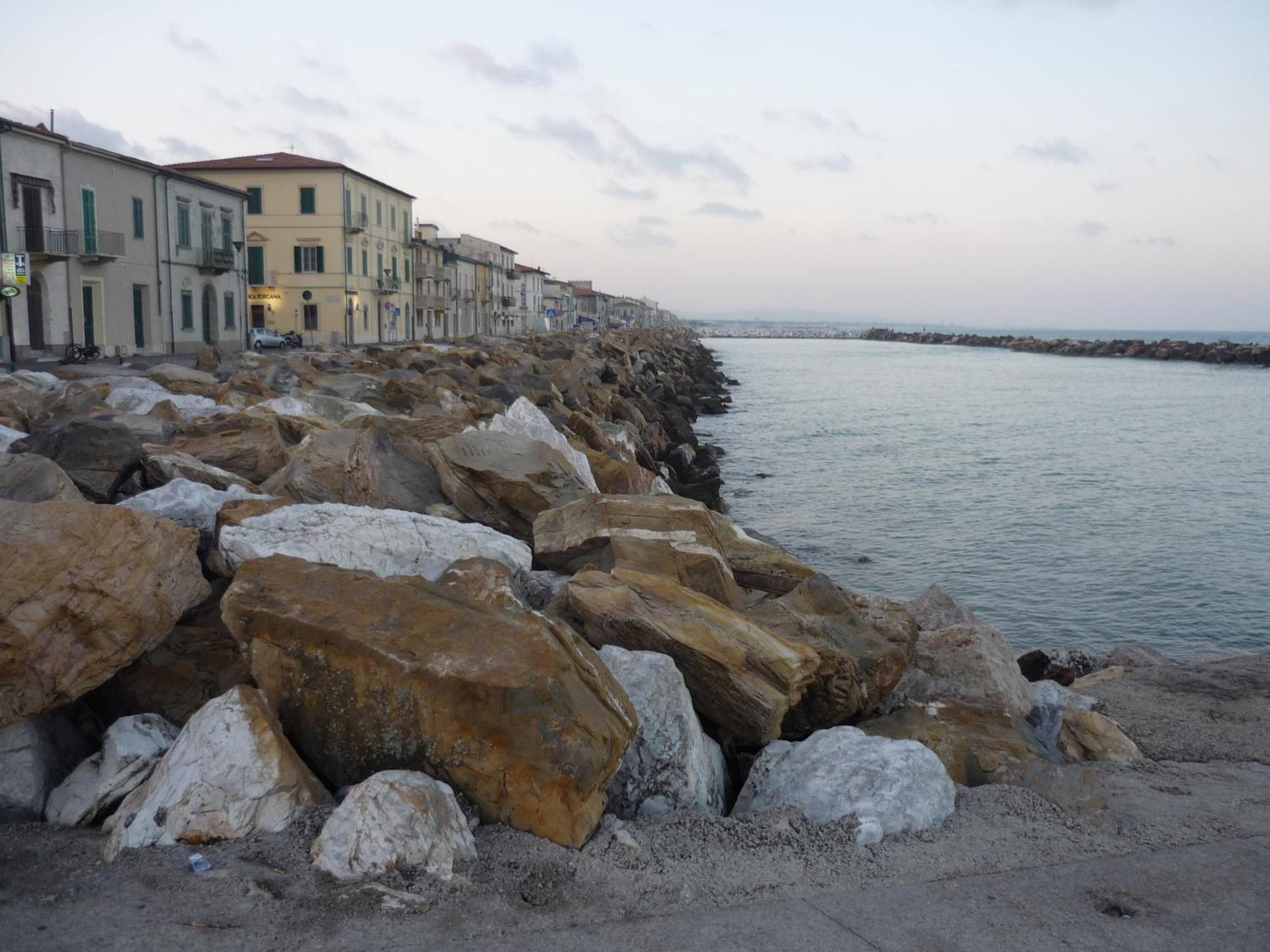 La Coccinella Apartment Marina Di Pisa Luaran gambar